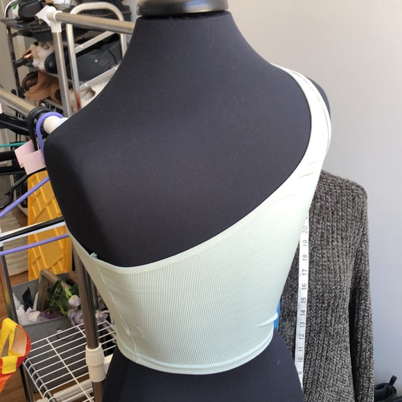 Green Ribbed Crop Top - Picture 3 of 4